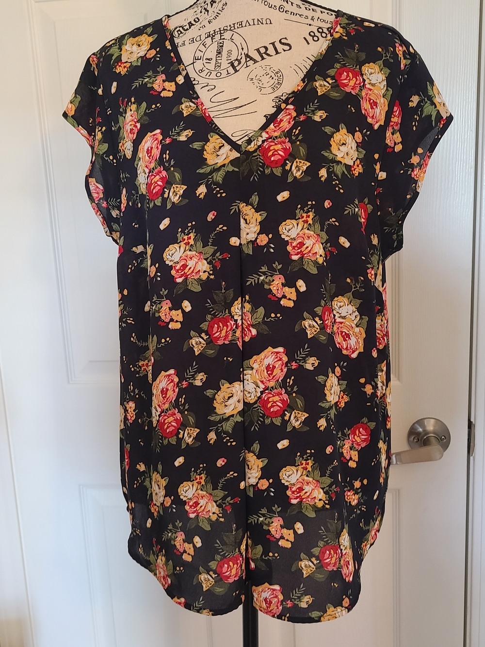 DR2 Navy Floral V-Neck Blouse with Pink & Cream Roses